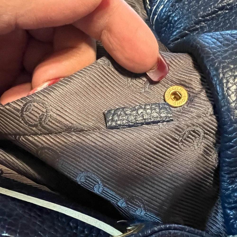 - Louis Vuitton Navy Trunks and bag Tote Bag - Picture 9 of 13